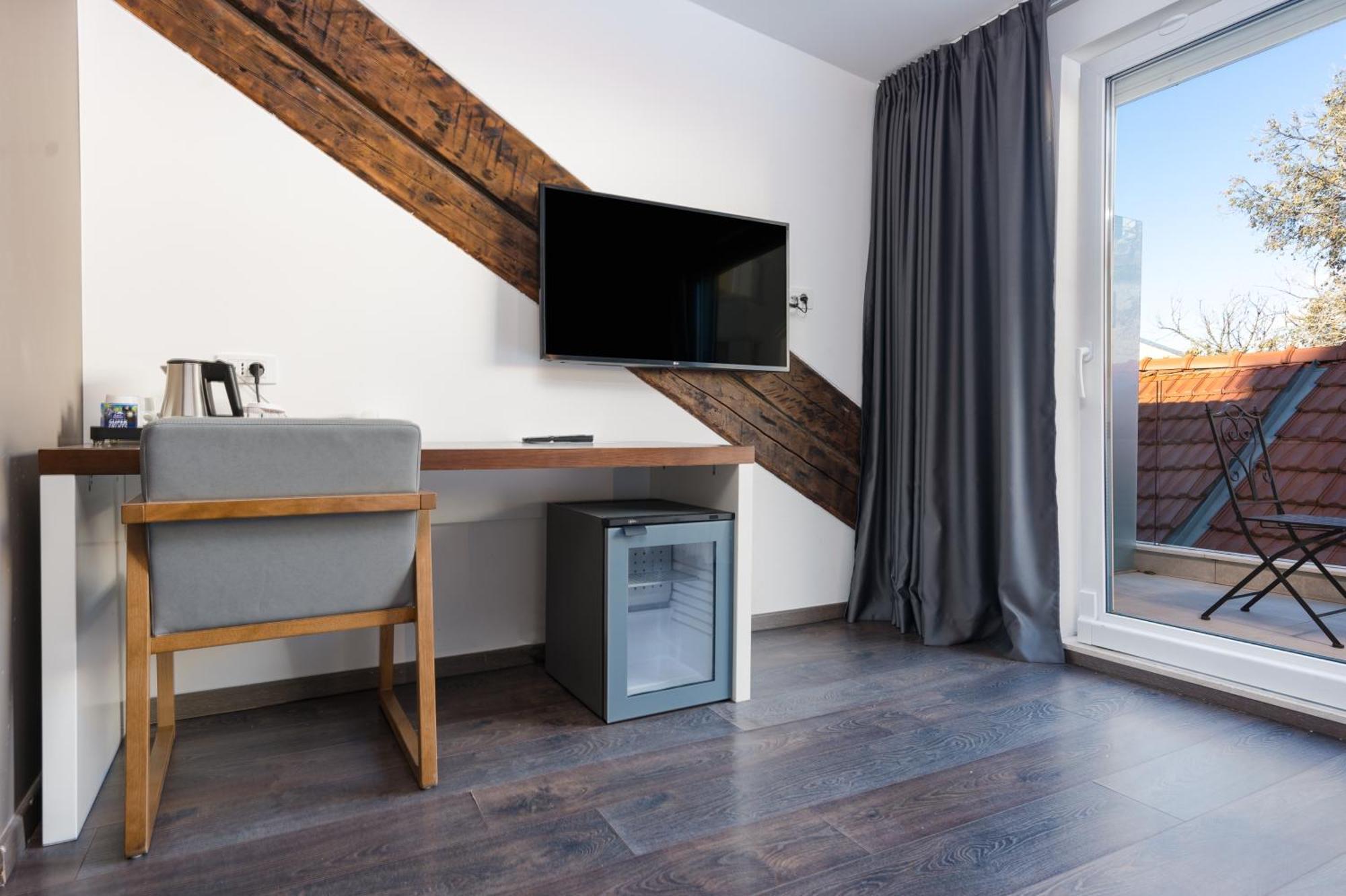 Gostinjska kuća Azur Luxury Split