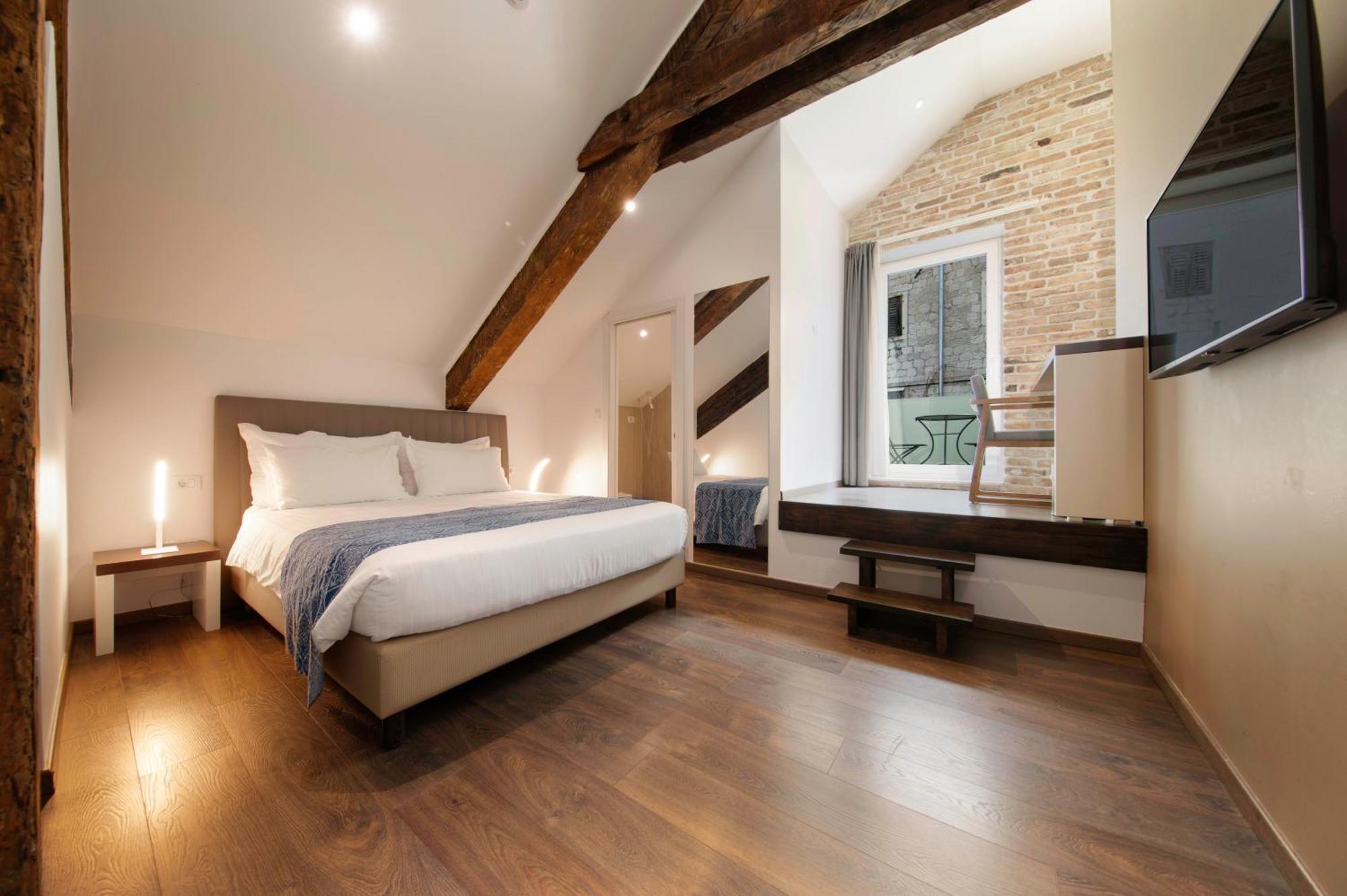 Azur Luxury Gostinjska kuća 4*