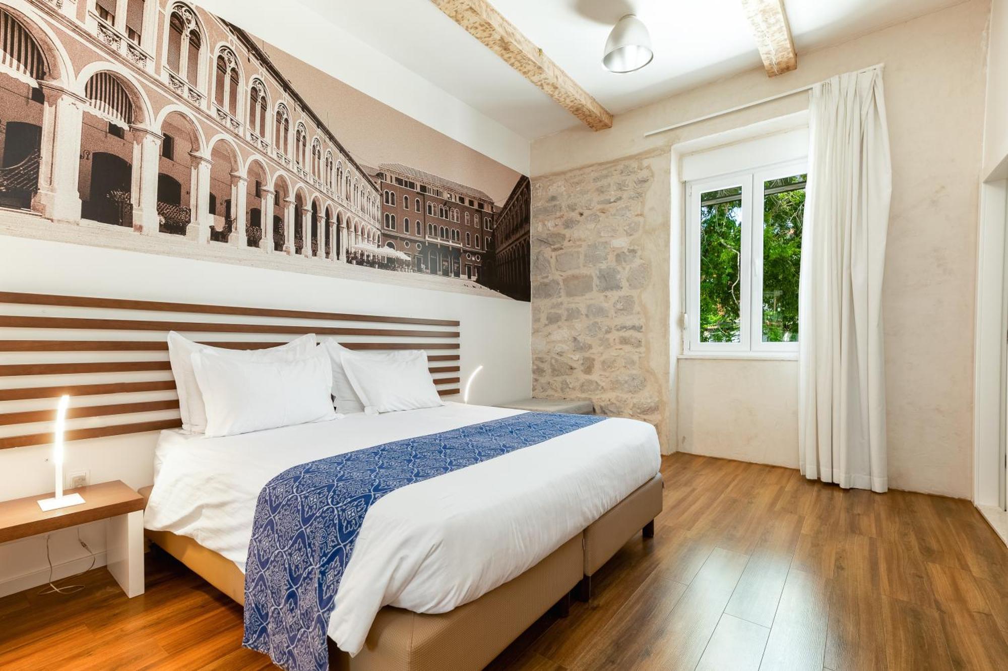 Gjestgiverier Azur Palace Luxury