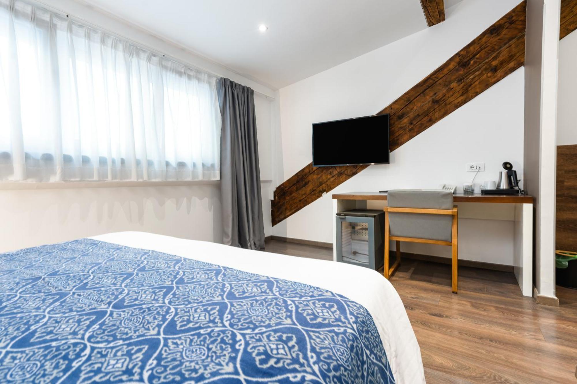 Azur Palace Luxury Gjestgiverier Split
