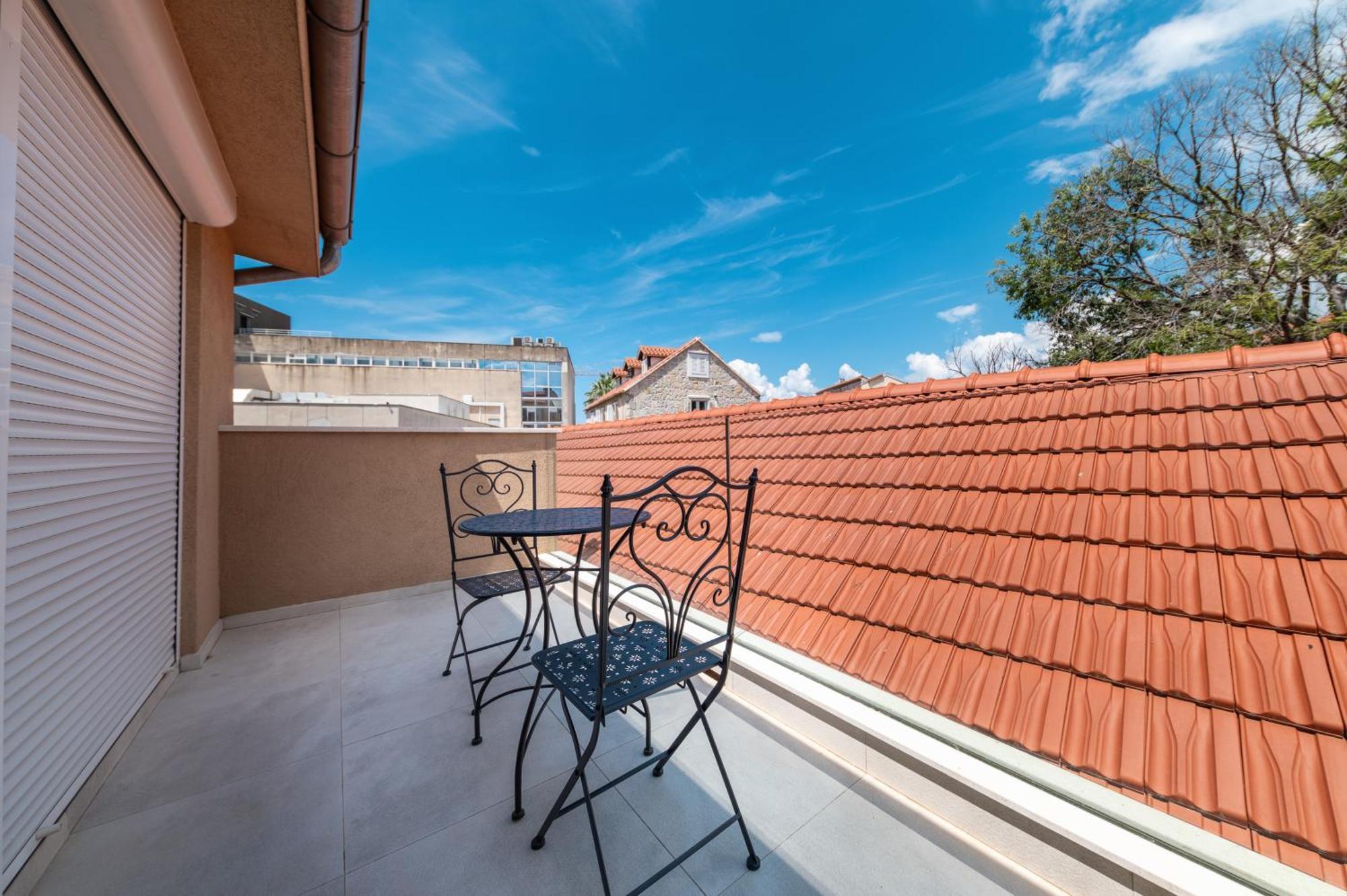 Azur Palace Luxury Gjestgiverier 4*